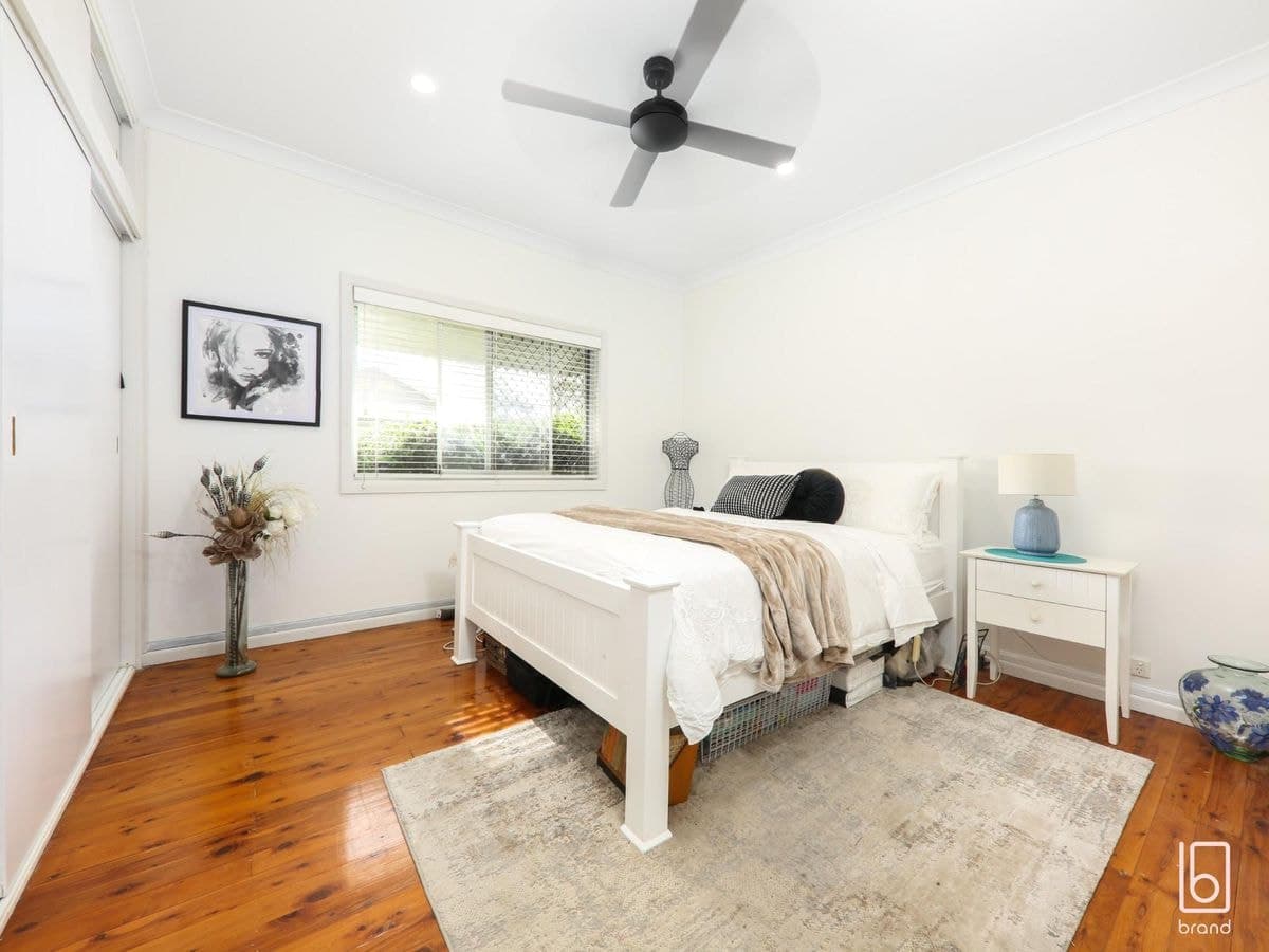 265 Lakedge Avenue, BERKELEY VALE, Berkeley Vale - Thumbnail 8