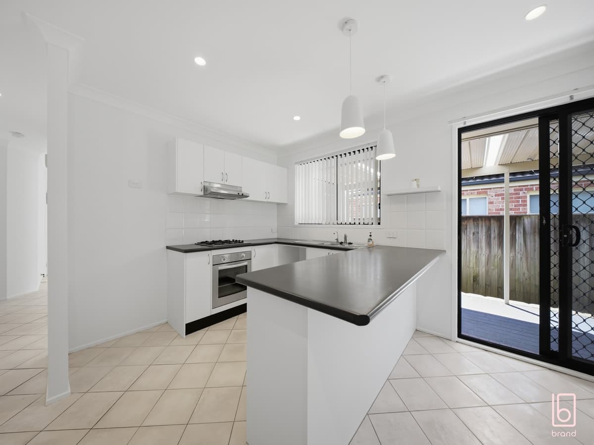 10 Nangar Street, WOONGARRAH, Woongarrah - Thumbnail 5