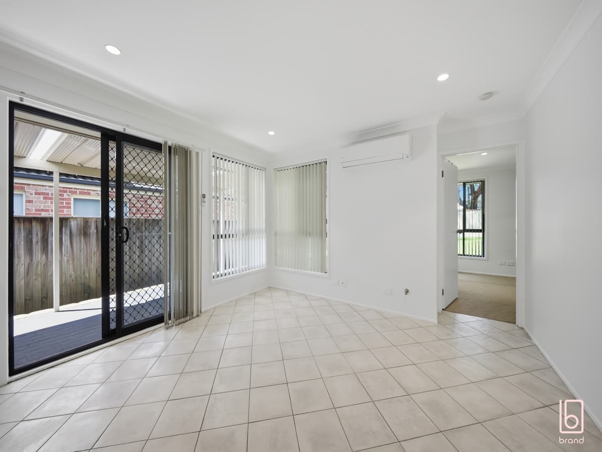 10 Nangar Street, WOONGARRAH, Woongarrah - Thumbnail 6