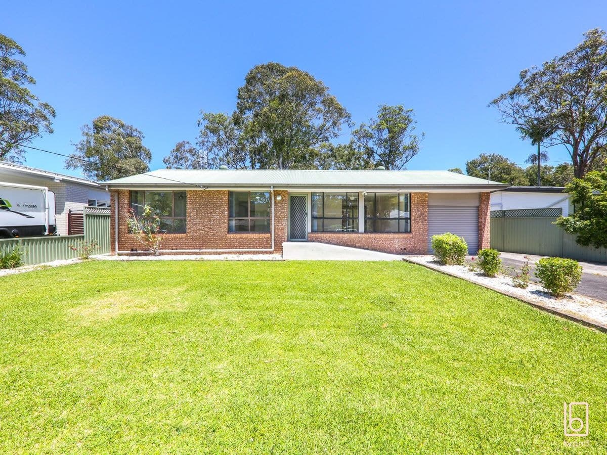 16 Lakeshore Avenue, KINGFISHER SHORES, Kingfisher Shores - Thumbnail 3