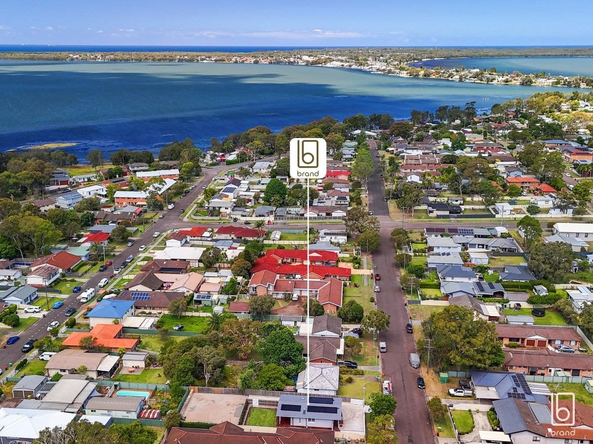 35 Ocean View Road, GOROKAN, Gorokan - Thumbnail 2