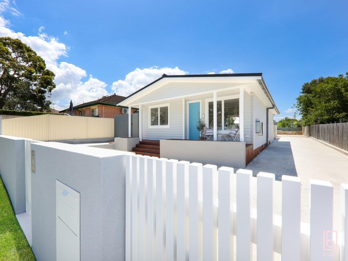 35 Ocean View Road, GOROKAN, Gorokan - Thumbnail 3