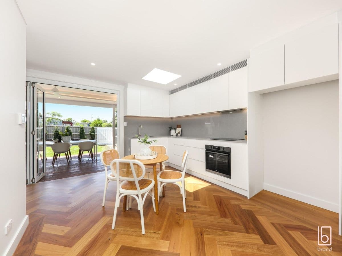 35 Ocean View Road, GOROKAN, Gorokan - Thumbnail 8
