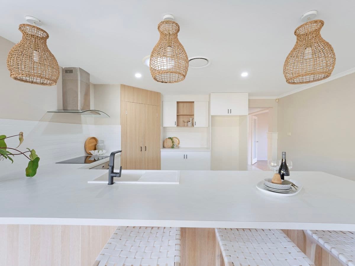 12 Sterling Way, HAMLYN TERRACE, Hamlyn Terrace - Thumbnail 3