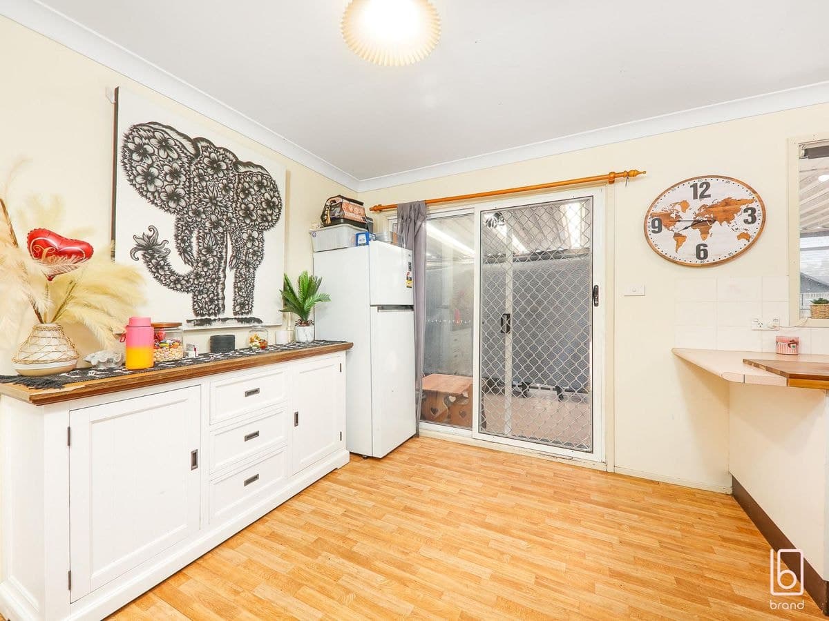 16 Wongala Avenue, BLUE HAVEN, Blue Haven - Thumbnail 5