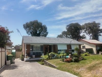 39 Woodlawn Drive, BUDGEWOI, Budgewoi - Thumbnail 2