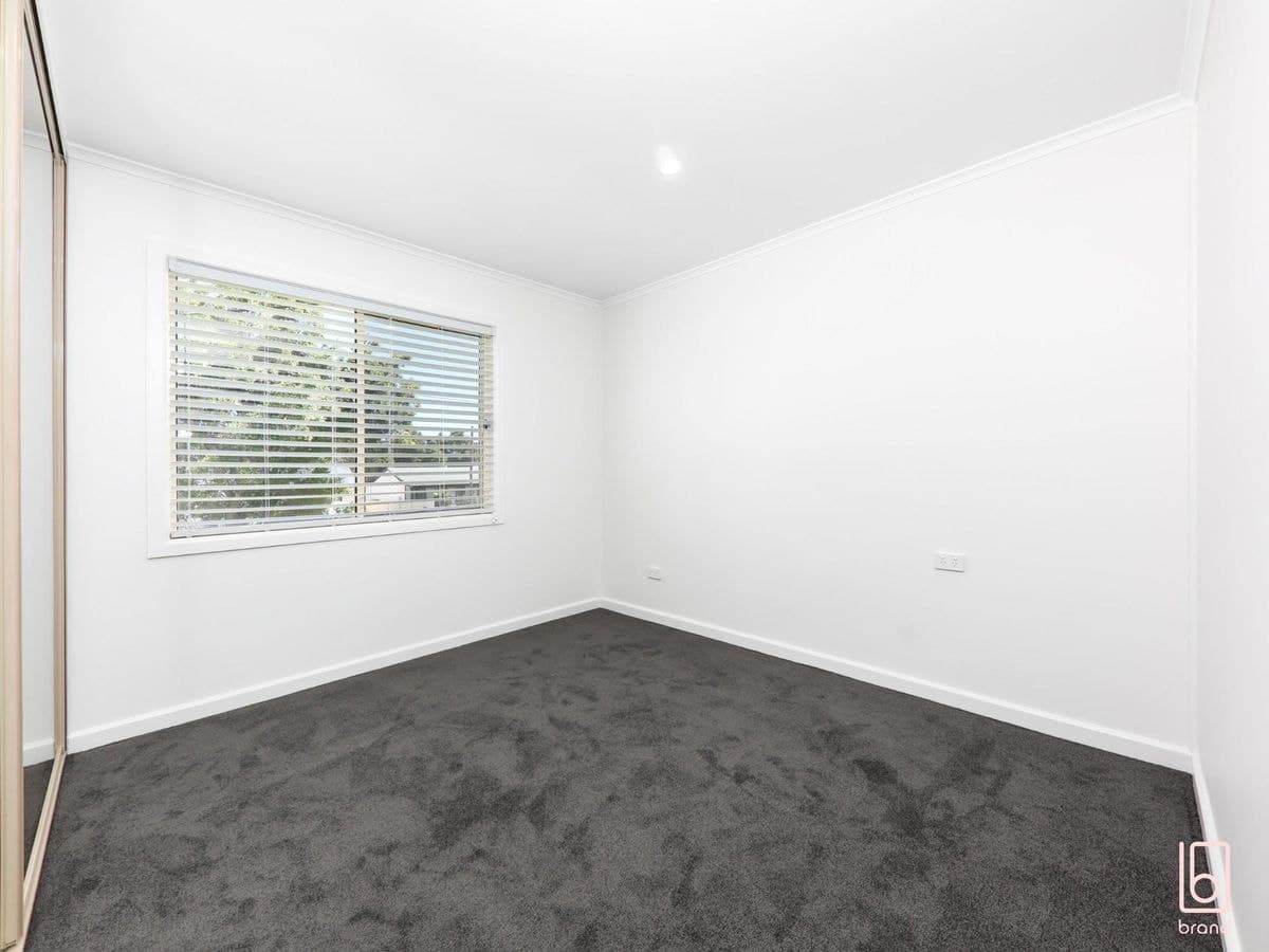 13 Catherine Street, MANNERING PARK, Mannering Park - Thumbnail 6