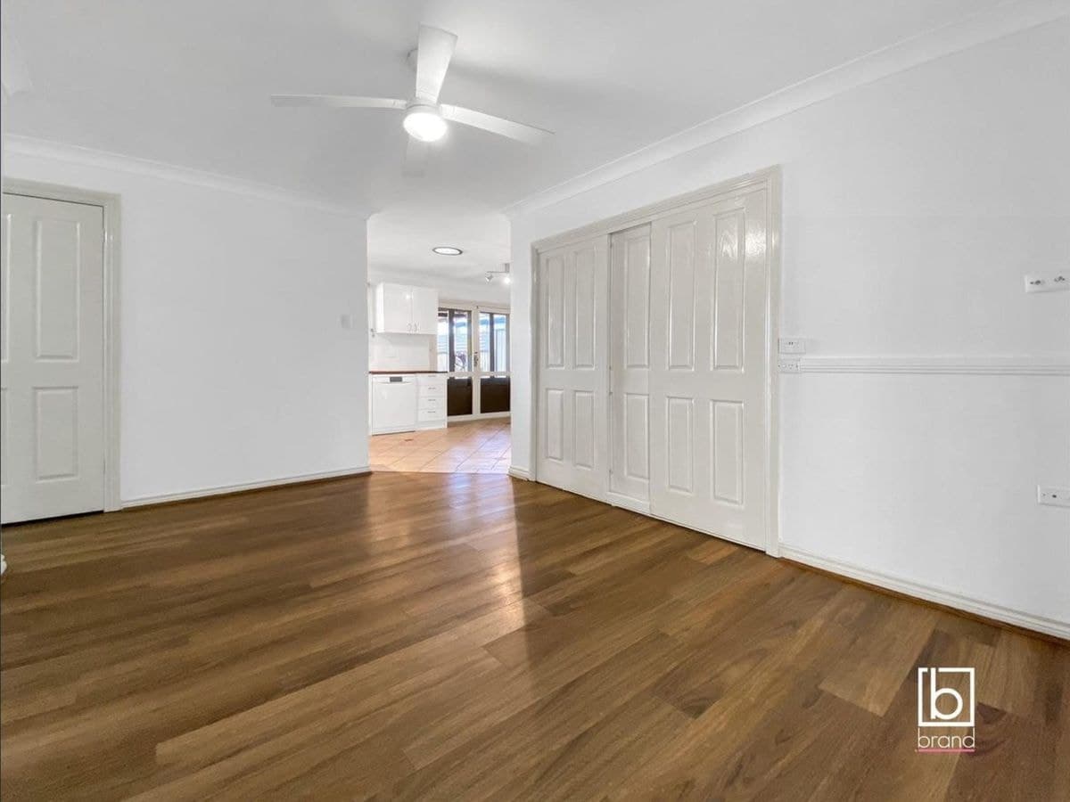 68 Robson Avenue, GOROKAN, Gorokan - Thumbnail 4