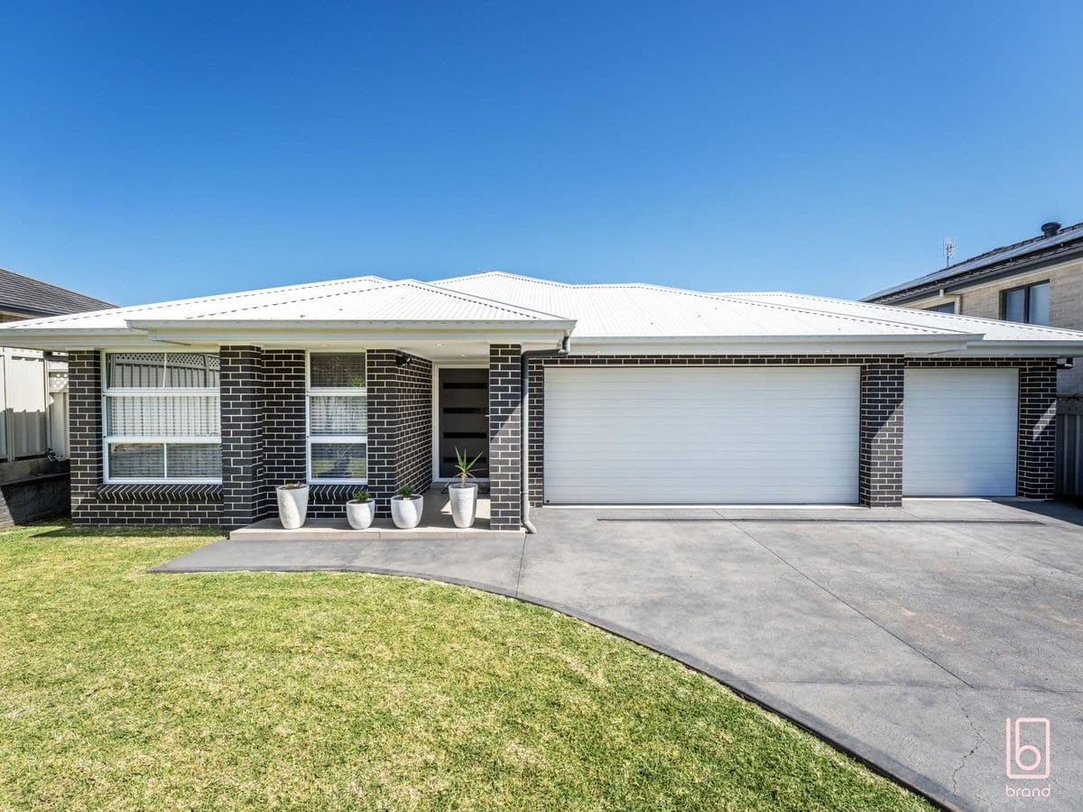 3 Kuttabul Road, WADALBA, Wadalba - Thumbnail 2