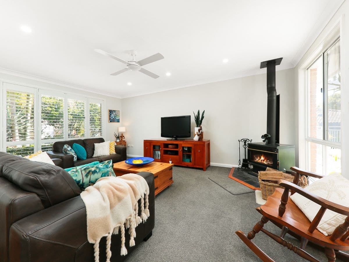 19 Sanctuary Place, BATEAU BAY, Bateau Bay - Image 1