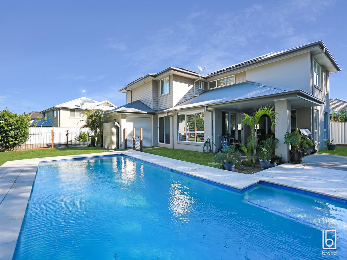 46 Stan Johnson Drive, HAMLYN TERRACE, Hamlyn Terrace - Thumbnail 3