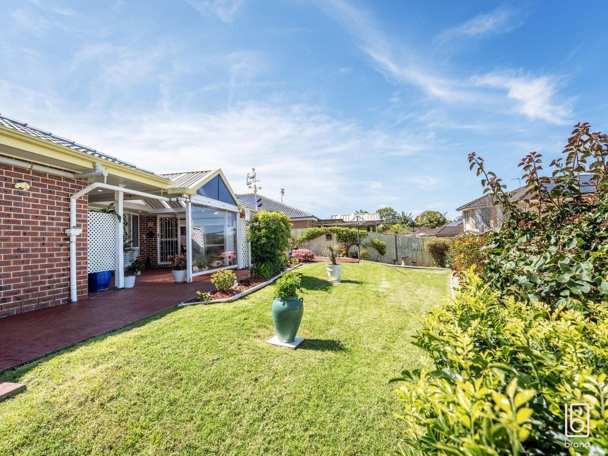 7 Tomaree Crescent, WOONGARRAH, Woongarrah - Thumbnail 5