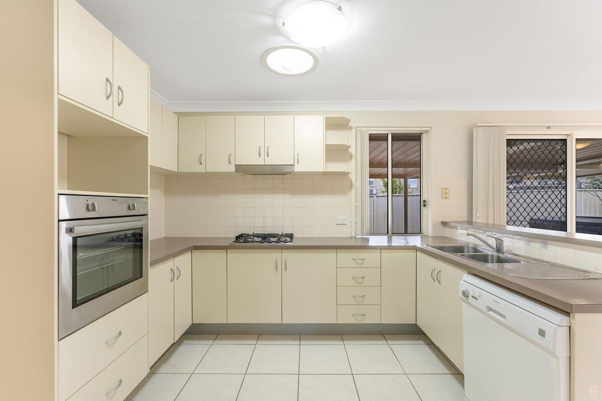 6 Vulcan Place, HAMLYN TERRACE, Hamlyn Terrace - Thumbnail 7