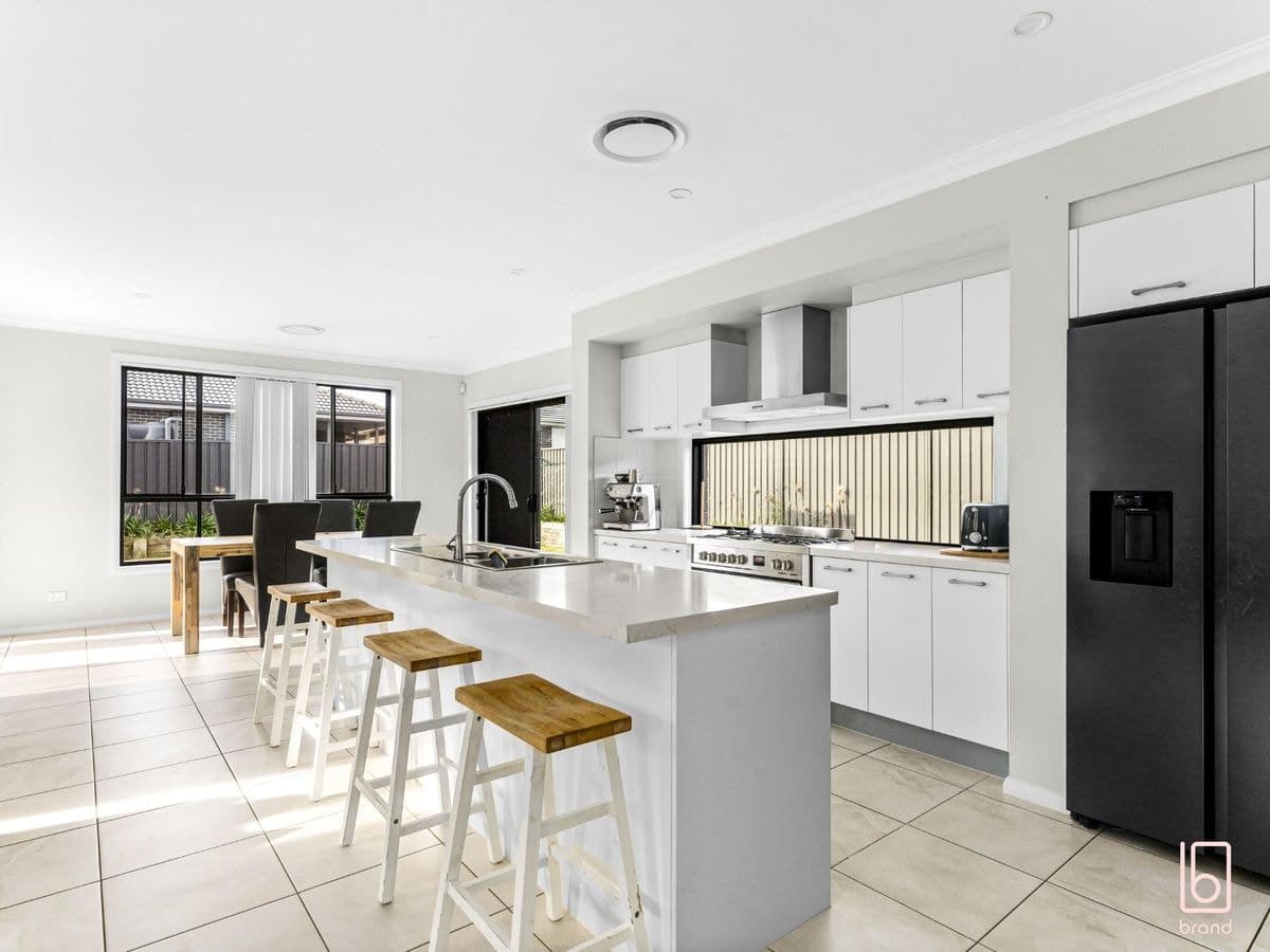 19 Galleon Street, HAMLYN TERRACE, Hamlyn Terrace - Thumbnail 6