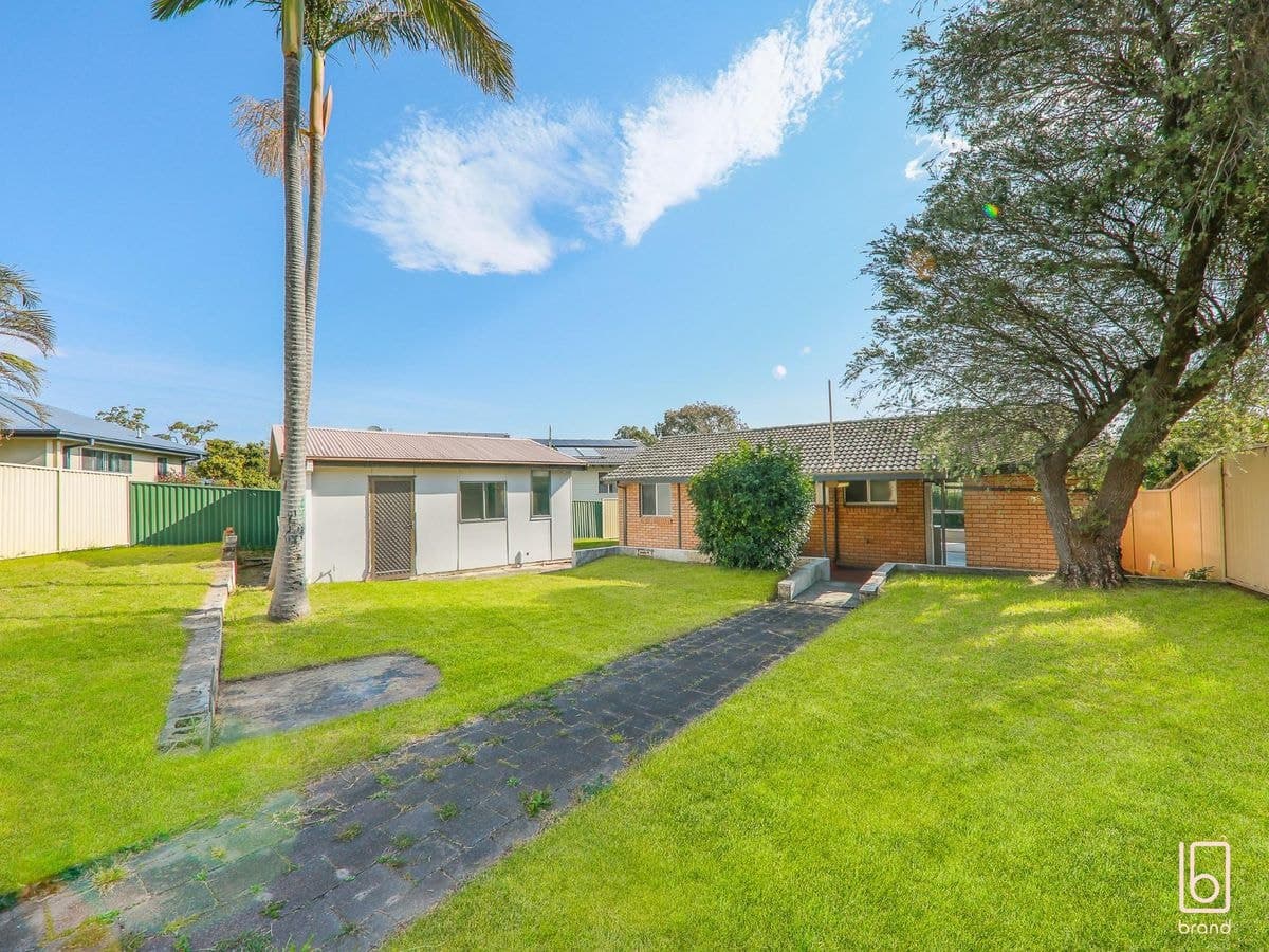 27 Lauren Avenue, LAKE MUNMORAH, Lake Munmorah - Image 1