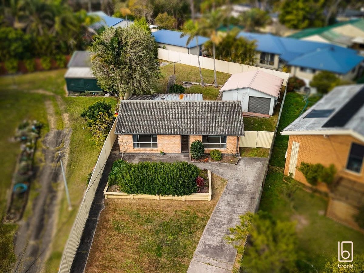 27 Lauren Avenue, LAKE MUNMORAH, Lake Munmorah - Thumbnail 4