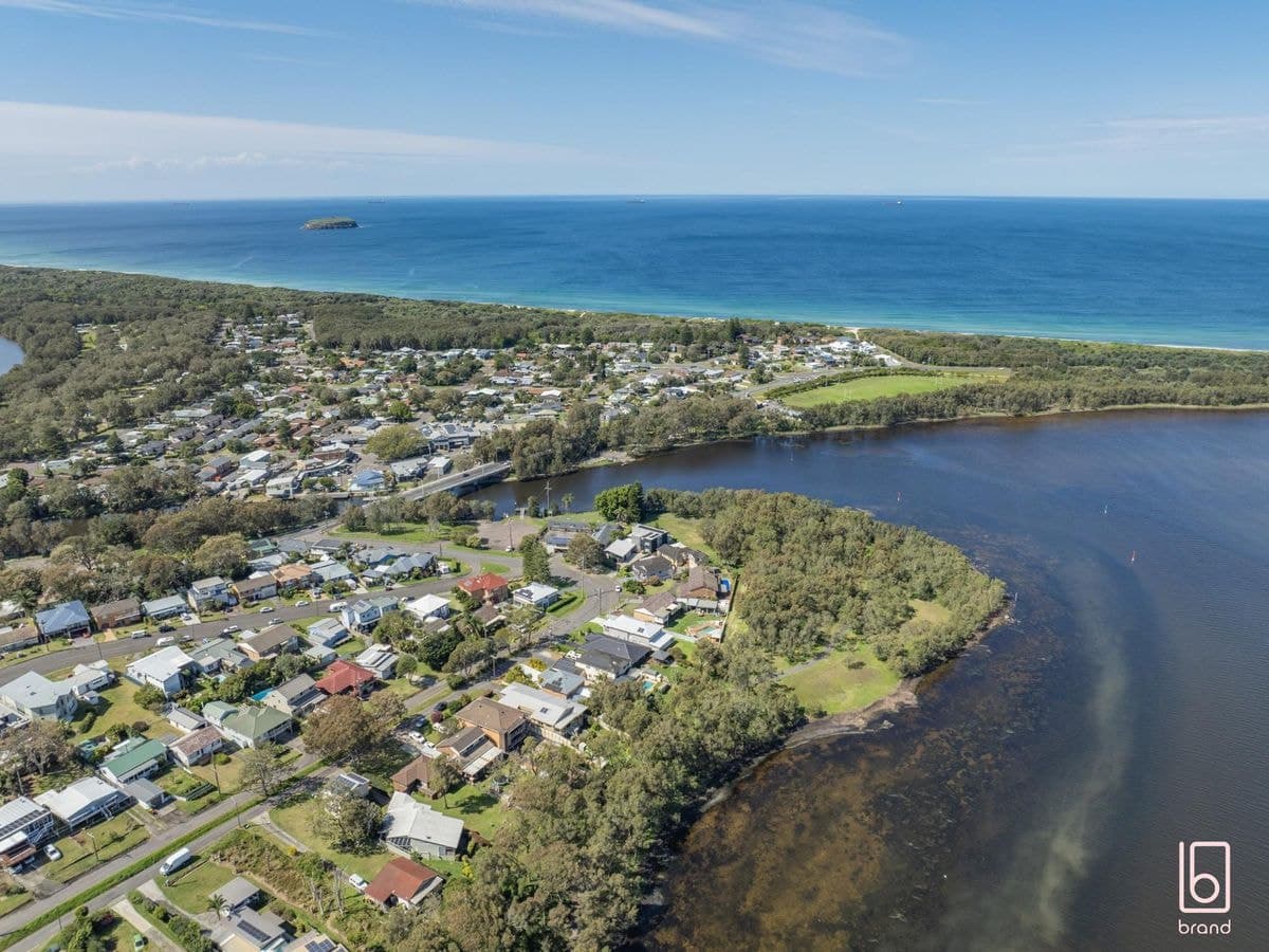 20 Diamond Head Drive, BUDGEWOI, Budgewoi - Thumbnail 4