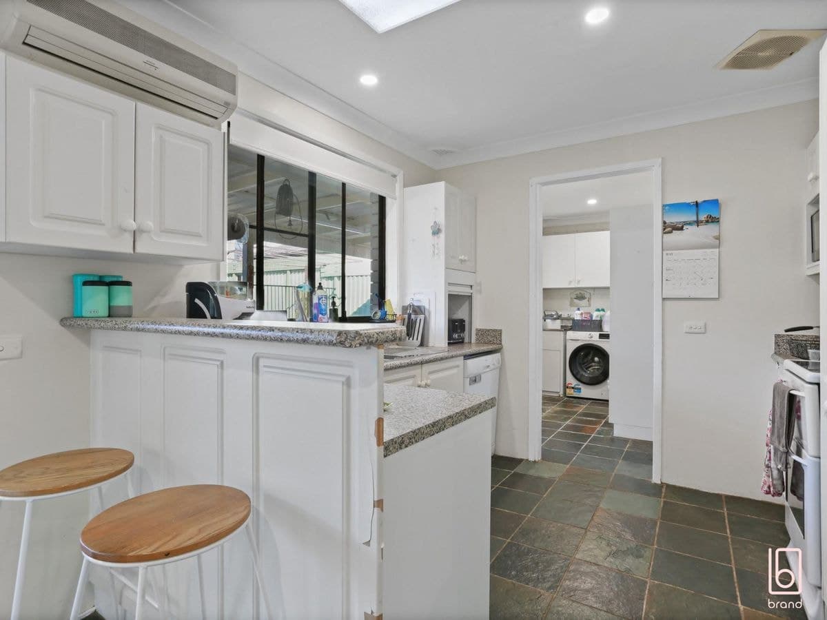 5 Phyllis Avenue, KANWAL, Kanwal - Thumbnail 4