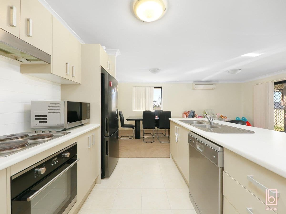 11 Alpine Avenue, SAN REMO, San Remo - Thumbnail 4