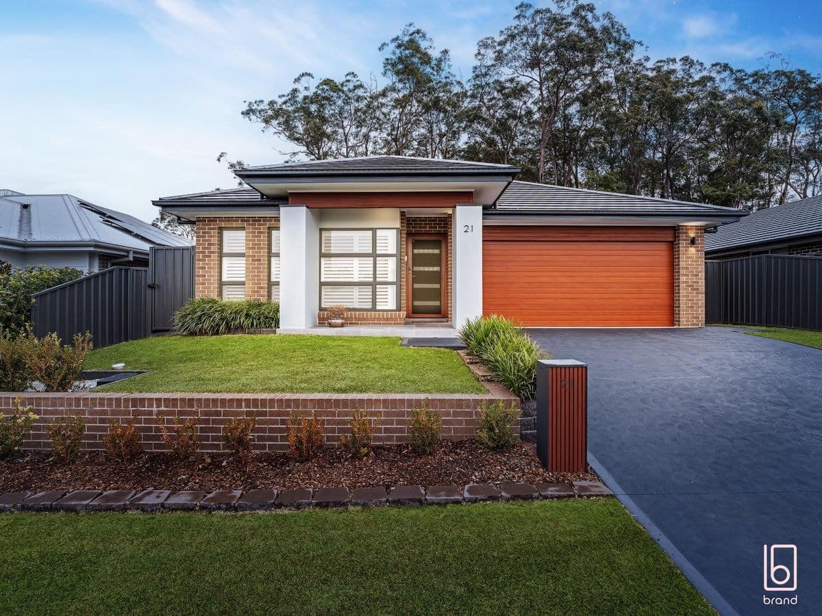 21 Piper Avenue, COORANBONG, Cooranbong - Thumbnail 2