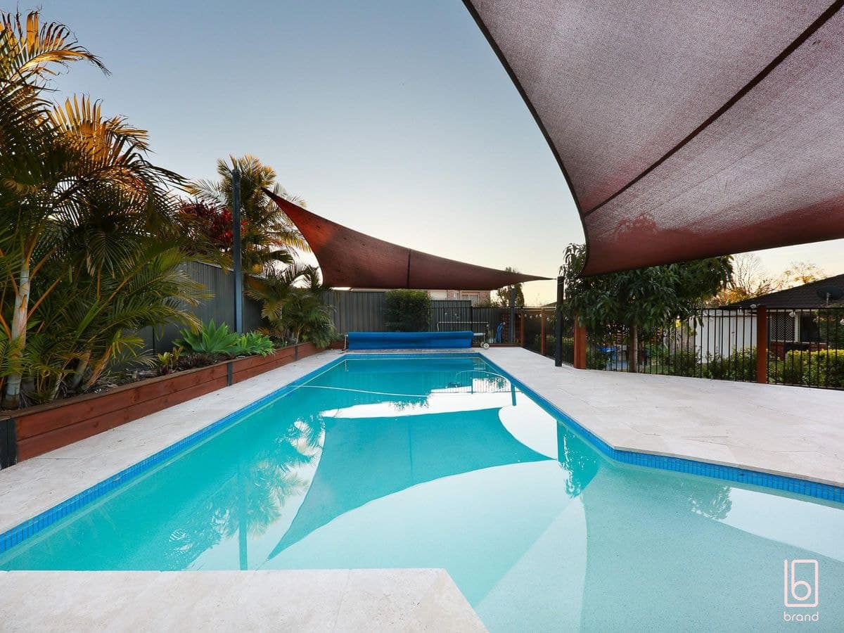 74 Mountain View Drive, WOONGARRAH, Woongarrah - Thumbnail 3