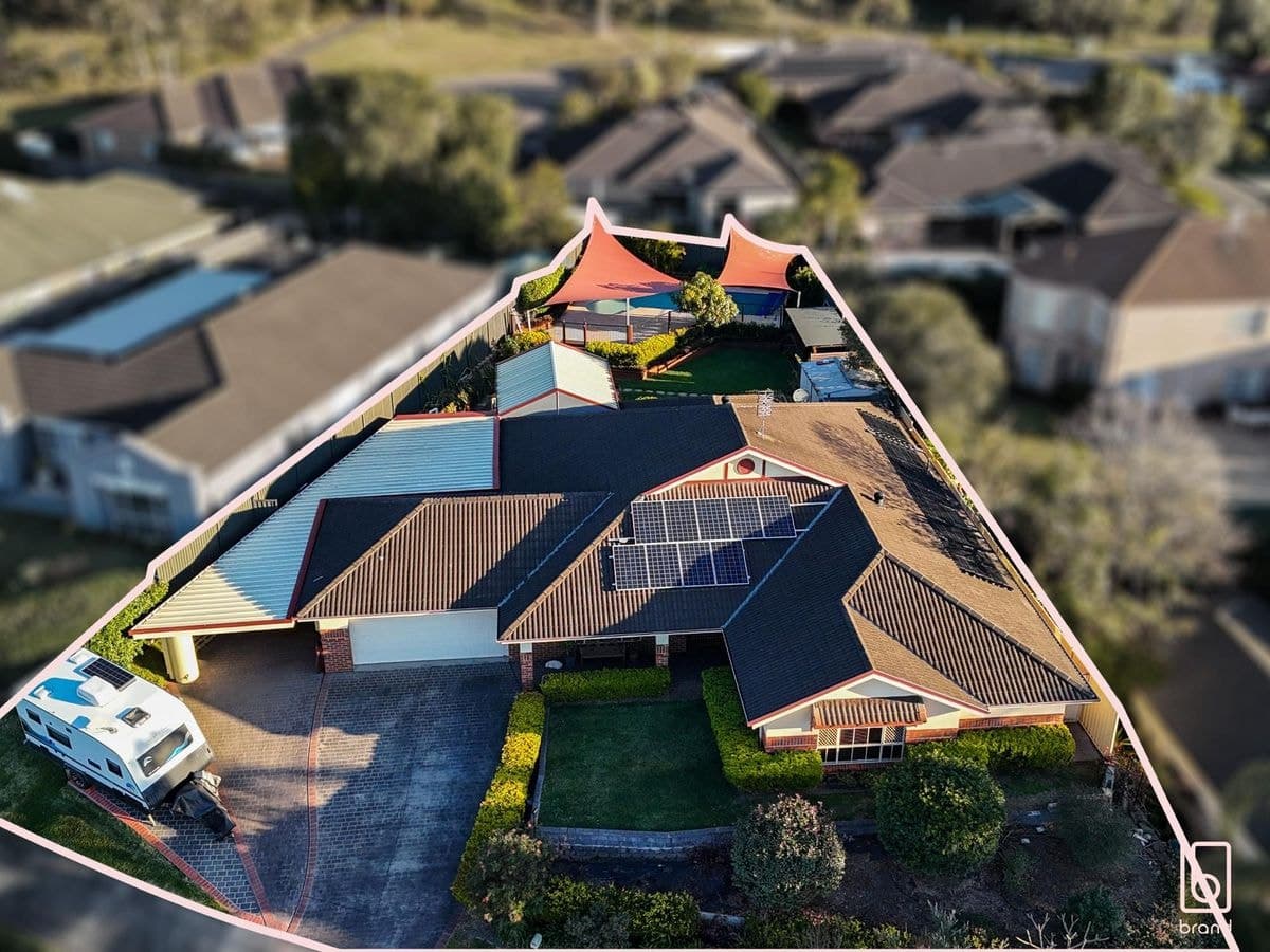 74 Mountain View Drive, WOONGARRAH, Woongarrah - Thumbnail 4