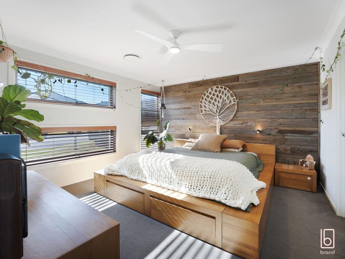 6 Aquila Avenue, WADALBA, Wadalba - Thumbnail 8