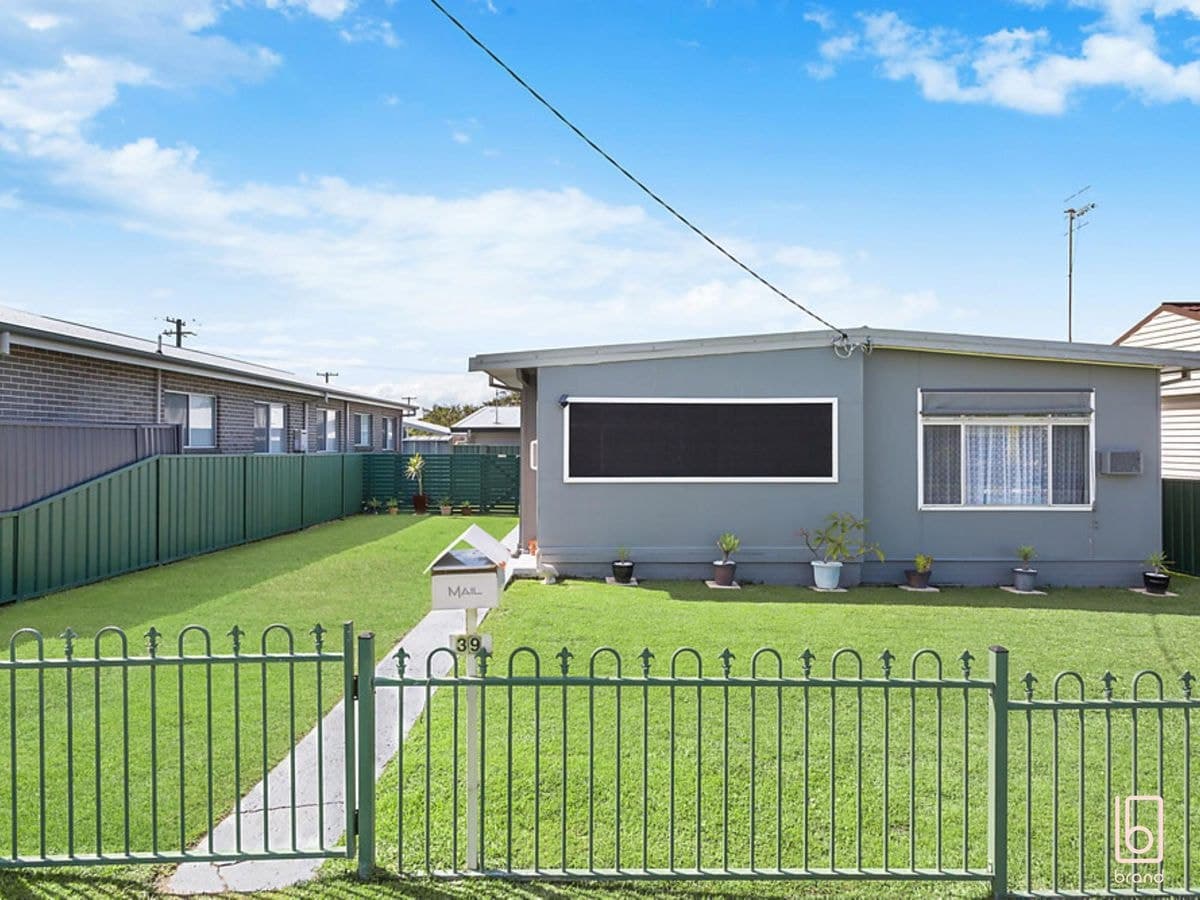 39 & 39a Glenavon Street, TOUKLEY, Toukley - Thumbnail 4