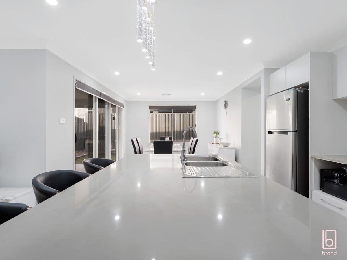 4 Mistletoe Street, WOONGARRAH, Woongarrah - Thumbnail 8