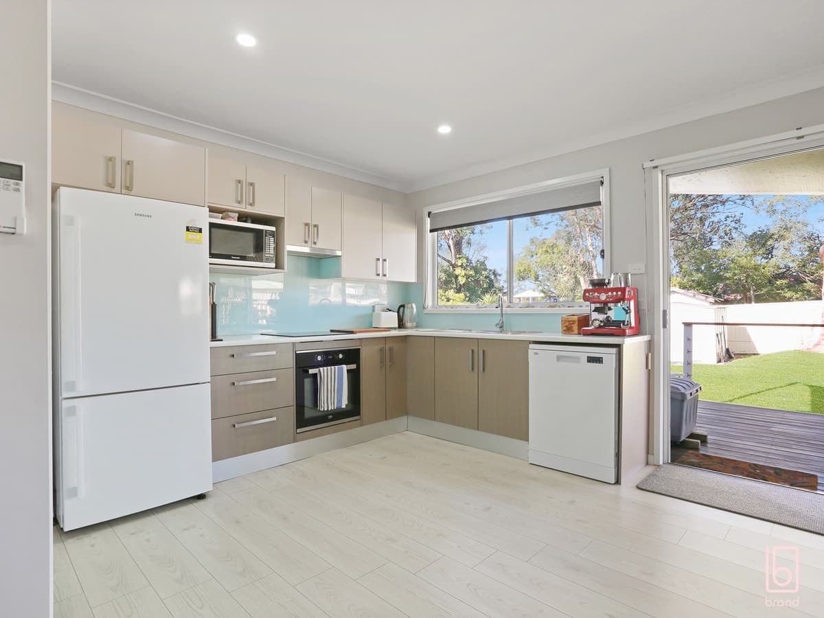4 Tingira Street, CHARMHAVEN, Charmhaven - Thumbnail 7