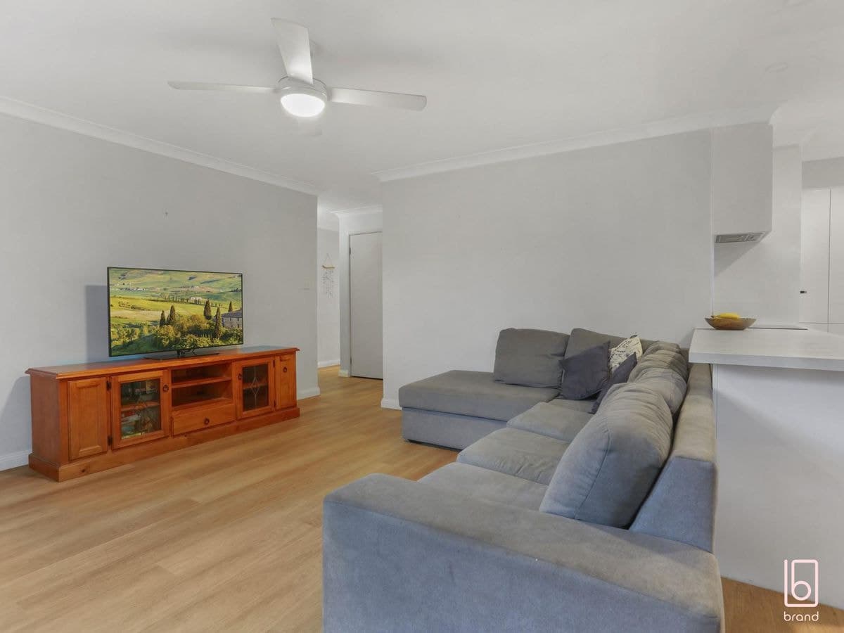 9 Tandara Close, BLUE HAVEN, Blue Haven - Thumbnail 7