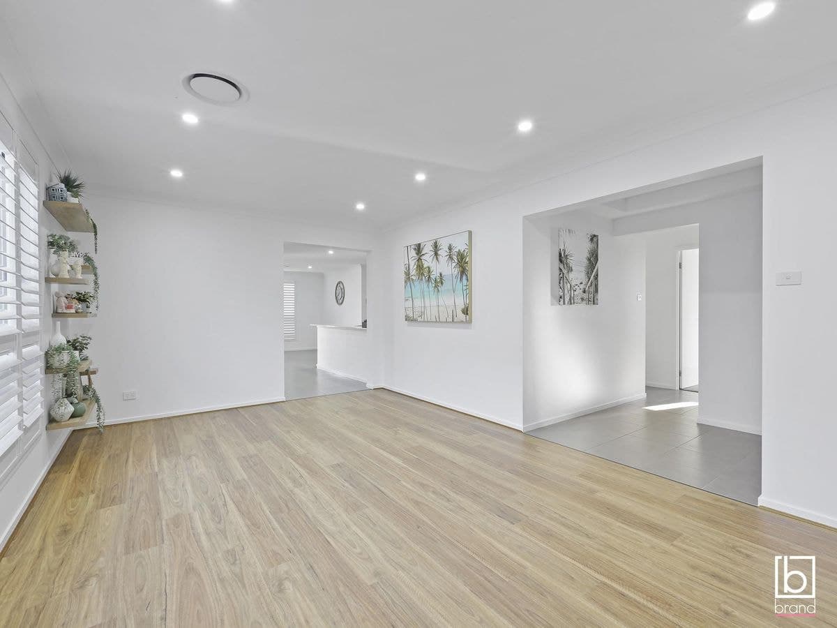 18 Wakool Crescent, WOONGARRAH, Woongarrah - Thumbnail 6