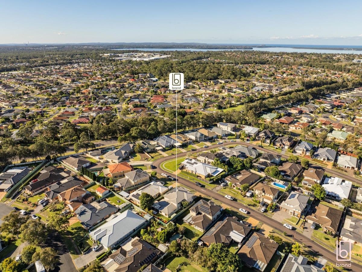 22 Stan Johnson Drive, HAMLYN TERRACE, Hamlyn Terrace - Image 1