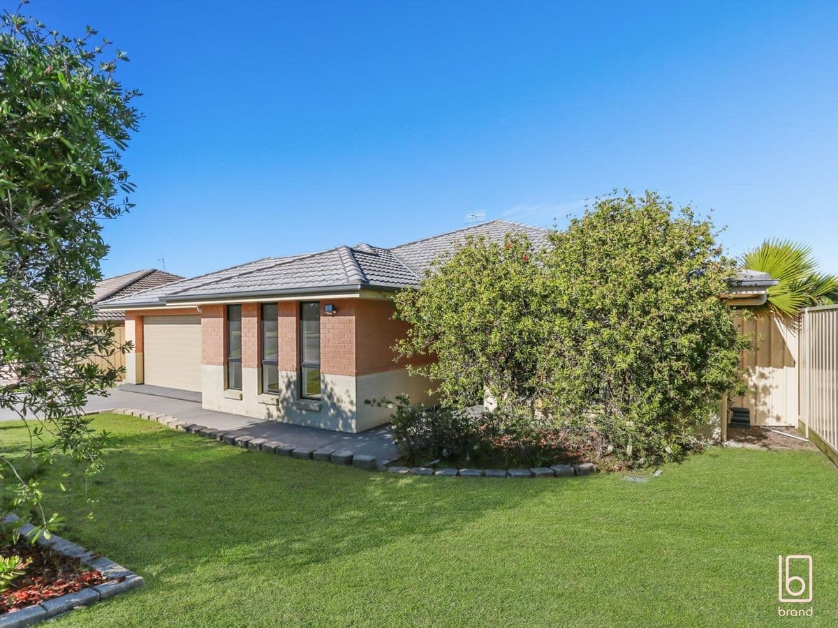 174 Roper Road, BLUE HAVEN, Blue Haven - Thumbnail 4