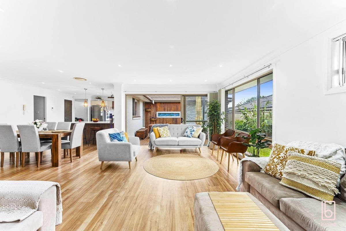 25 Grasstree Avenue, WOONGARRAH, Woongarrah - Thumbnail 4