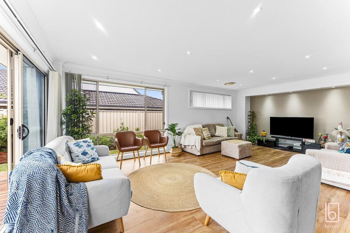 25 Grasstree Avenue, WOONGARRAH, Woongarrah - Thumbnail 7