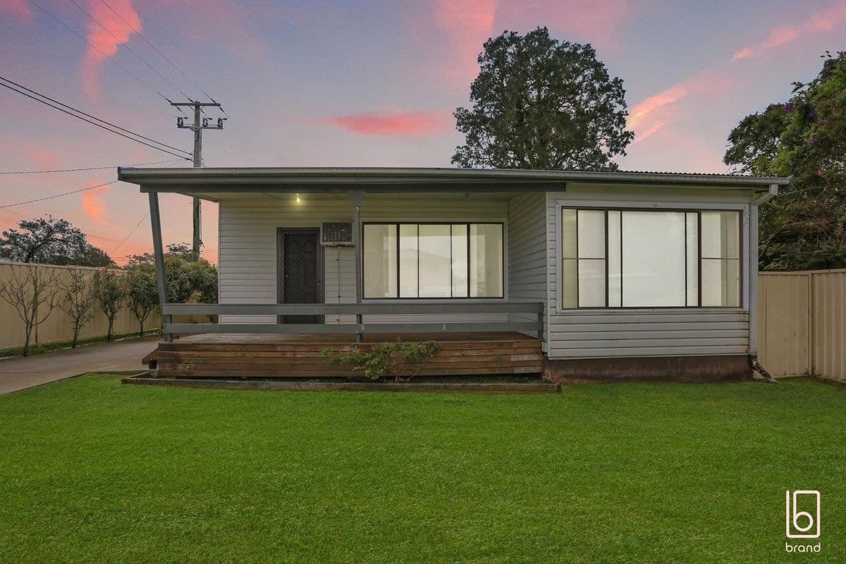 24 & 24A Second Avenue, TOUKLEY, Toukley - Thumbnail 3