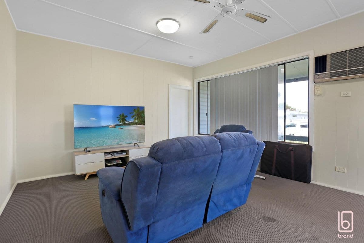 24 & 24A Second Avenue, TOUKLEY, Toukley - Thumbnail 4