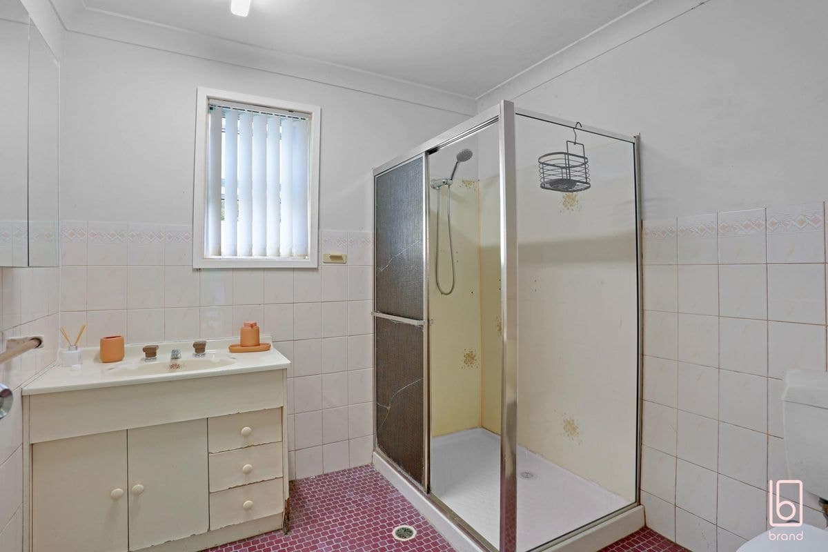 24 & 24A Second Avenue, TOUKLEY, Toukley - Thumbnail 7