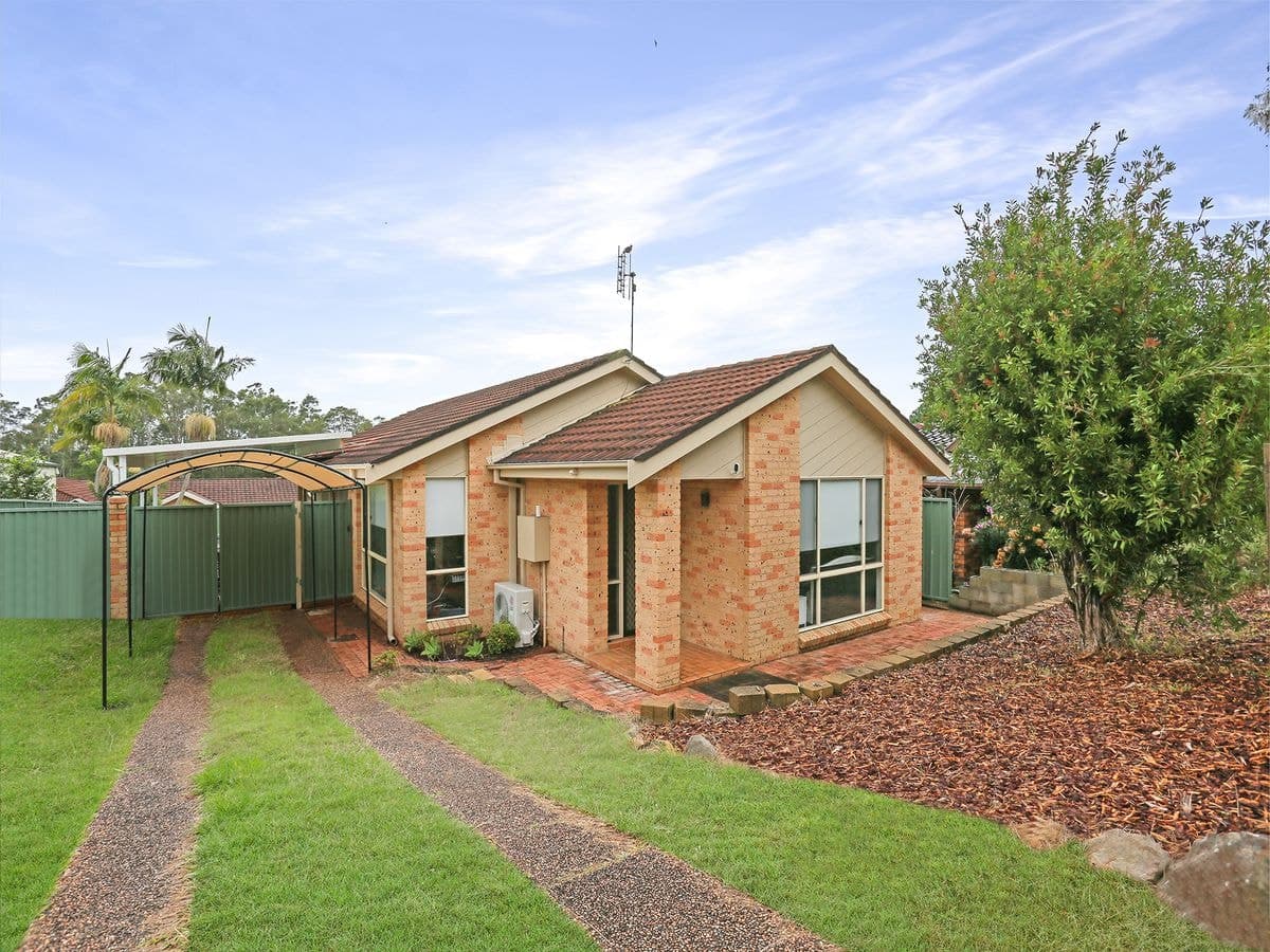 61 Brittania Drive, WATANOBBI, Watanobbi - Image 1