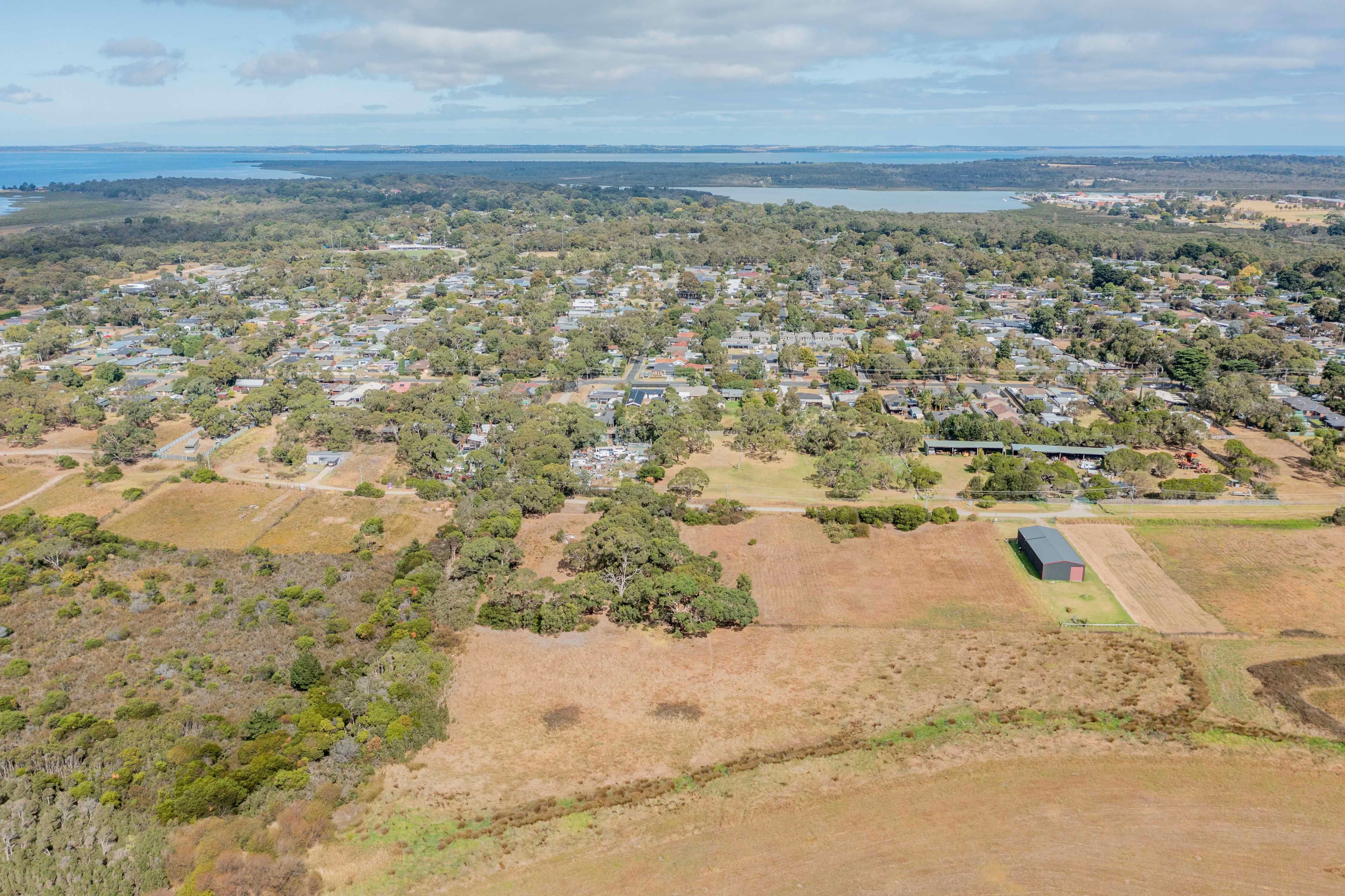 42 Creswell Street, Crib Point, Crib Point - Thumbnail 2