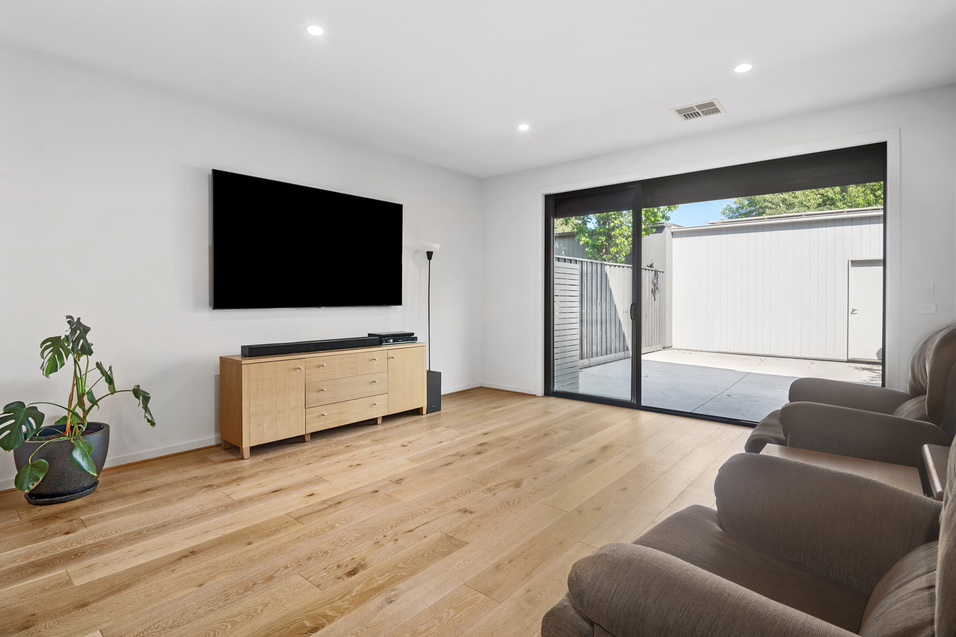79 Hayton Park Boulevard, Cranbourne West, Cranbourne West - Thumbnail 5