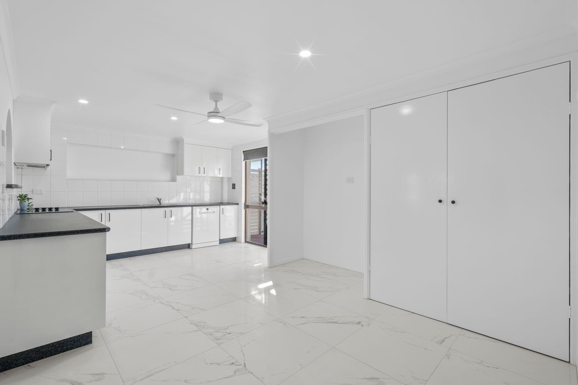 21 Felix Court, Crestmead QLD 4132, Crestmead - Thumbnail 4