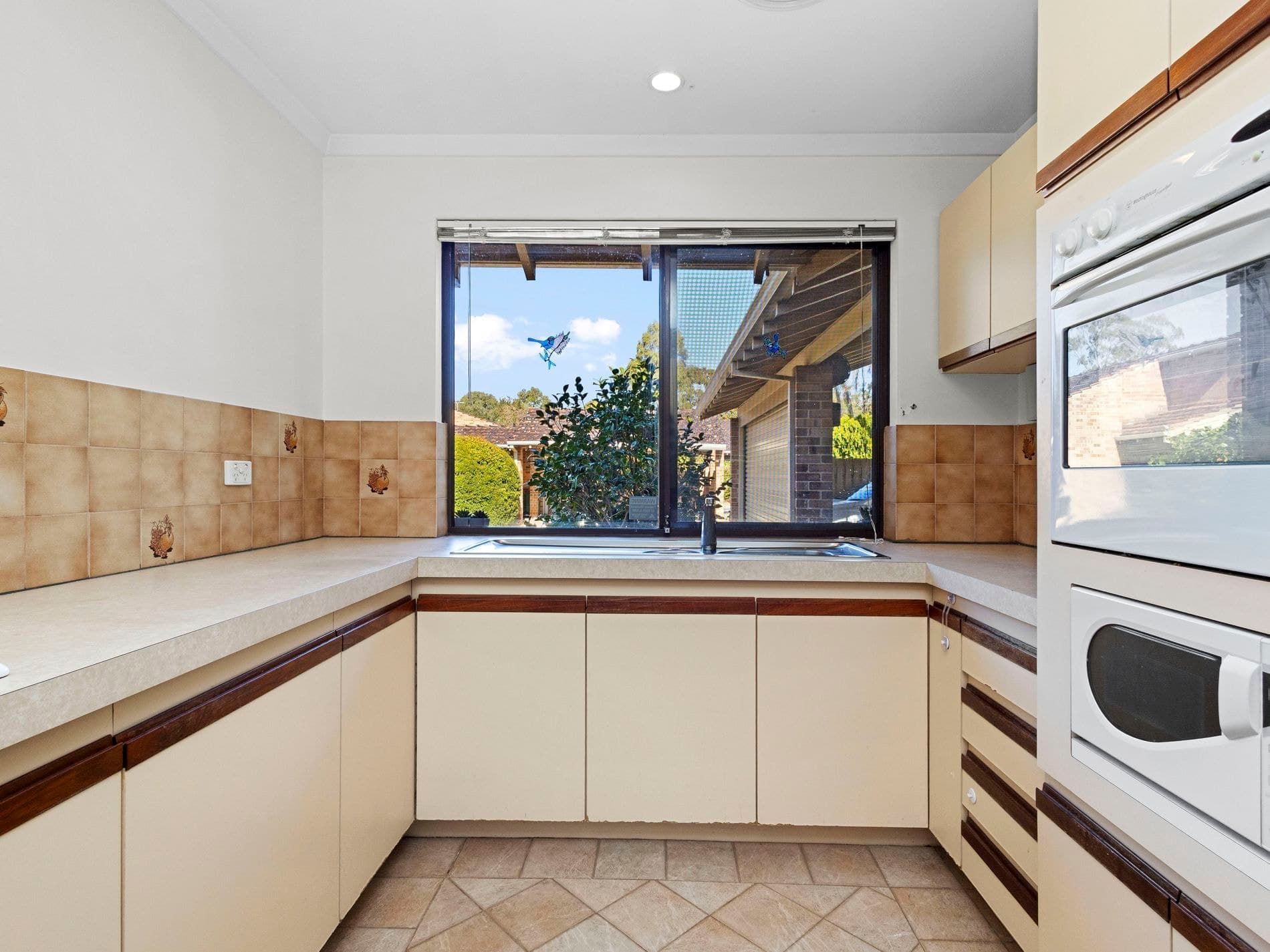 2 / 26 Earlston Way, Booragoon, WA, 6154, Booragoon - Thumbnail 2