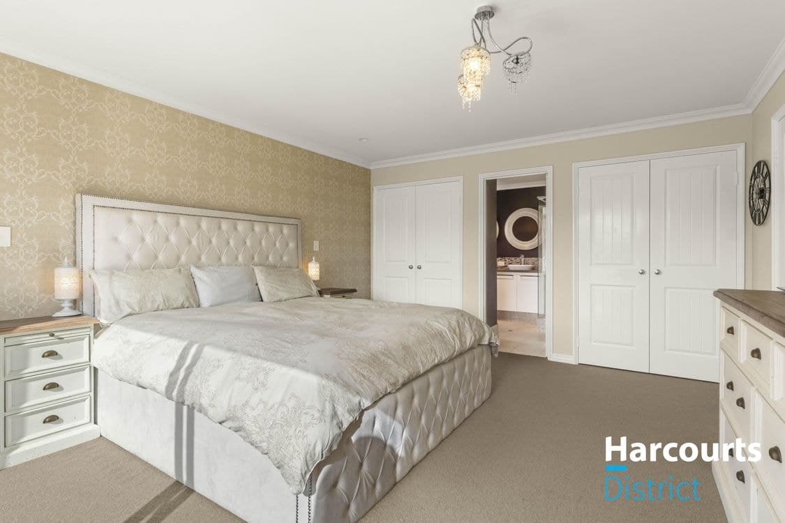 26 Broadhurst Avenue, RAVENSWOOD, WA 6208, Ravenswood - Image 1