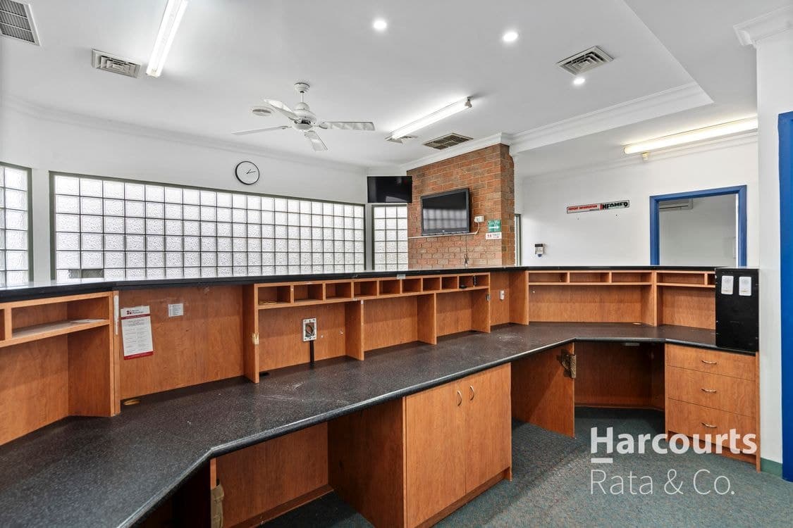 2 Highlands Road, Thomastown, VIC 3074, Thomastown - Thumbnail 3
