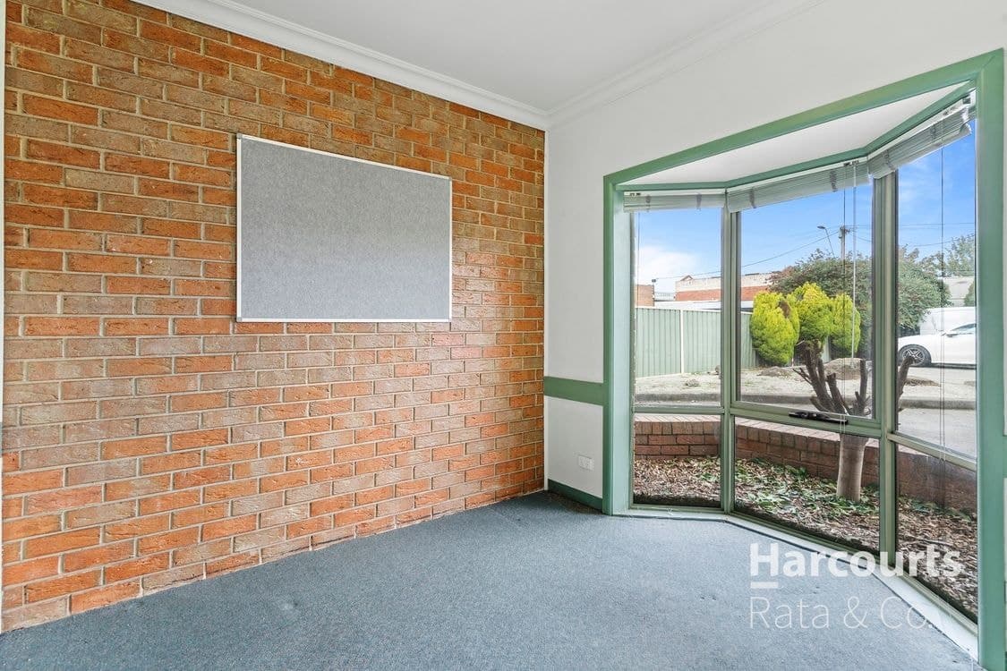 2 Highlands Road, Thomastown, VIC 3074, Thomastown - Thumbnail 5