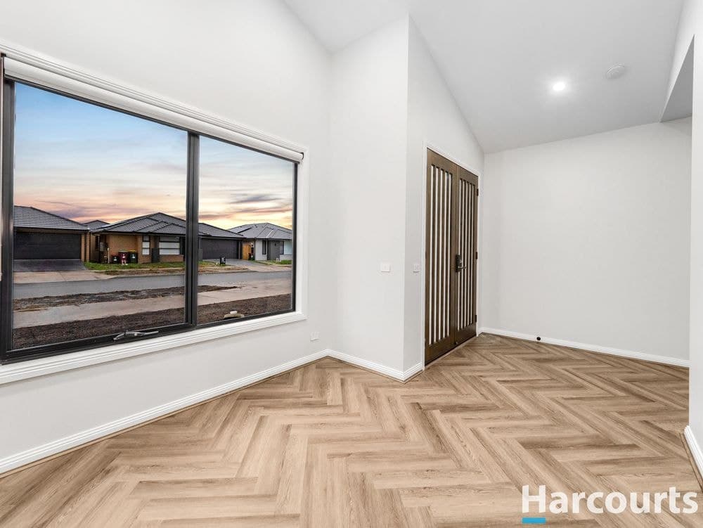 10 Dromore Avenue, CLYDE NORTH, VIC 3978, Clyde North - Thumbnail 3