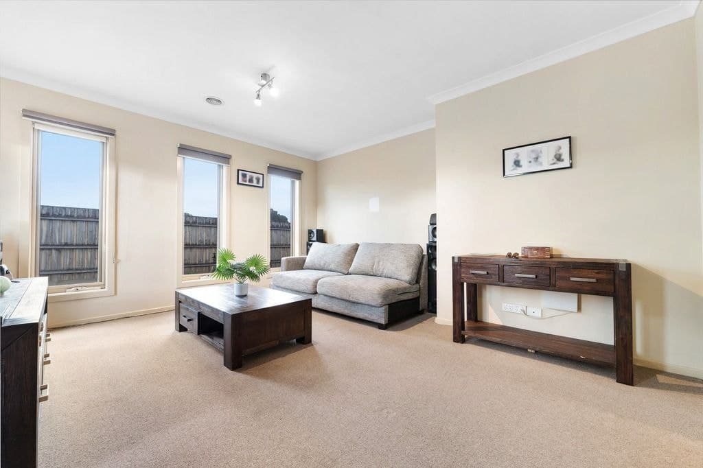 2/55 Mcburnie Drive, KURUNJANG, VIC 3337, Kurunjang - Thumbnail 3