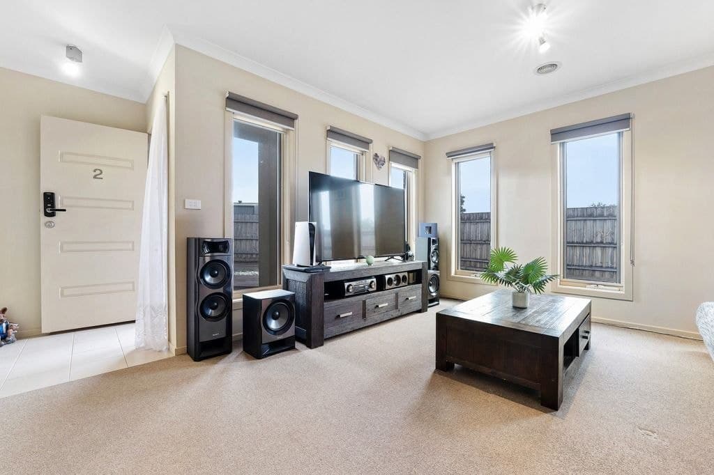 2/55 Mcburnie Drive, KURUNJANG, VIC 3337, Kurunjang - Thumbnail 4